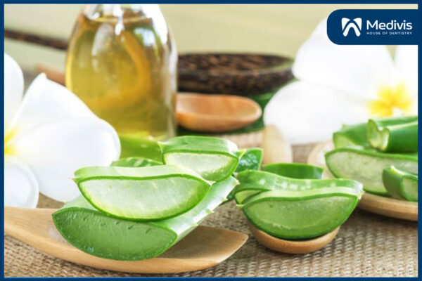 Cách làm trắng răng tại nhà 11