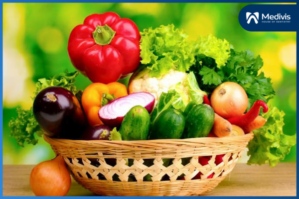 Người niềng răng ăn uống như thế nào? Nên và không nên ăn gì? 4